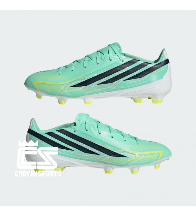 SOCCER BOOTS